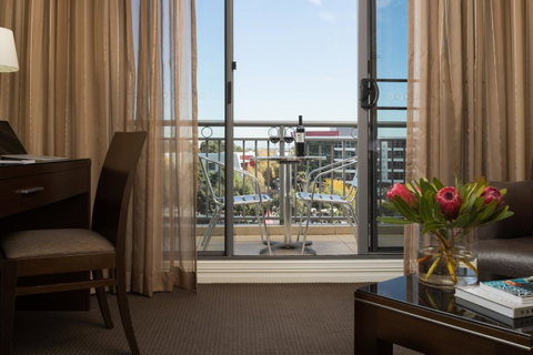 Rydges Norwest Sydney - Hervey Bay Accommodation 8