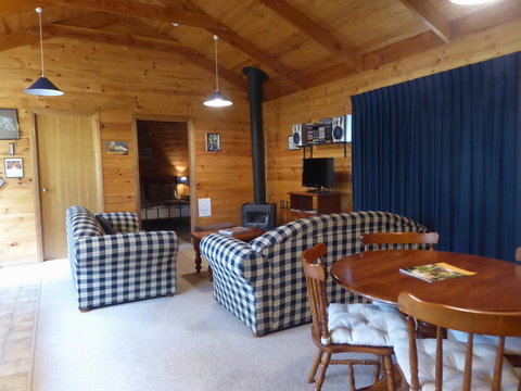 Molly's Chase - Tourism Hervey Bay 1