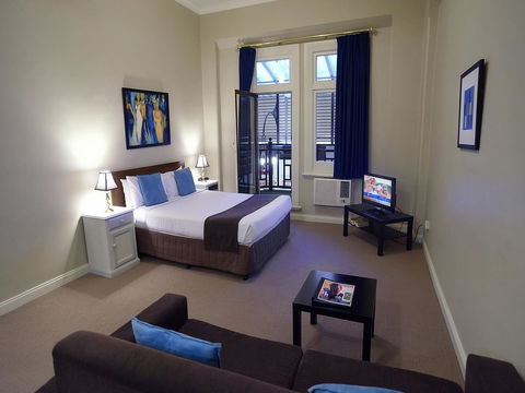 Mansions On Pulteney - Hervey Bay Accommodation 1