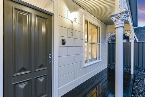 Aloha Central Luxury Apartments - Tourism Hervey Bay 22