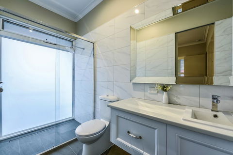 Aloha Central Luxury Apartments - Tourism Hervey Bay 16