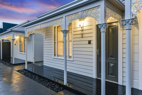 Aloha Central Luxury Apartments - Tourism Hervey Bay 20