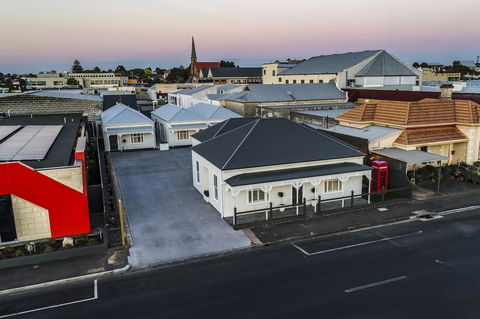 Aloha Central Luxury Apartments - Tourism Hervey Bay 7