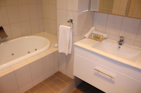 BIG4 Stuart Range Outback Resort - Hervey Bay Accommodation 7