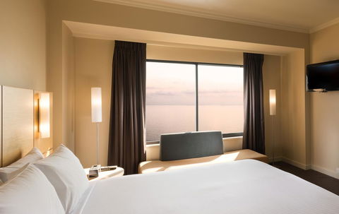 Stamford Grand Adelaide - Tourism Hervey Bay 1