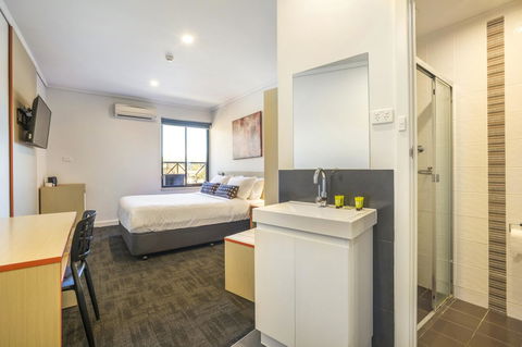 Nightcap At Rose & Crown Hotel - Hervey Bay Accommodation 16