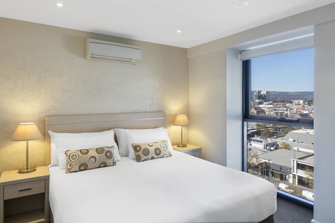 IStay Precinct Adelaide - Hervey Bay Accommodation 12