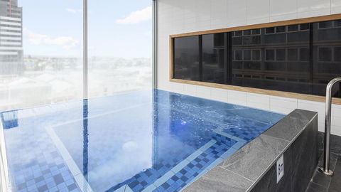 IStay Precinct Adelaide - Hervey Bay Accommodation 30