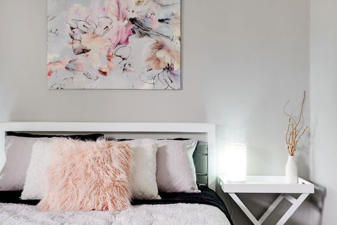 Cute And Cosy - Events, Workers, Getaways - Tourism Hervey Bay 1