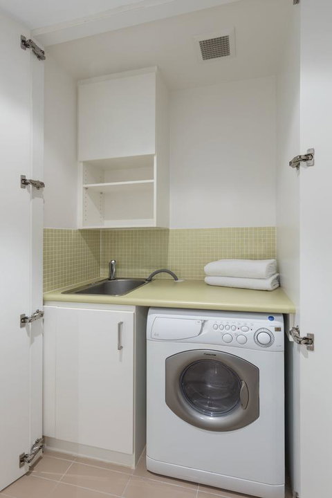 Oaks Glenelg Liberty Suites - Hervey Bay Accommodation 29