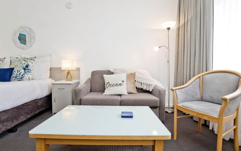 Glenelg Oasis Studios - Tourism Hervey Bay 9