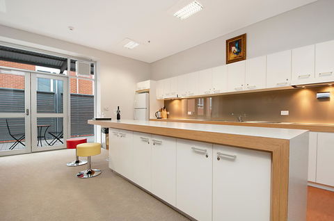 Adabco Boutique Hotel Adelaide - Hervey Bay Accommodation 34