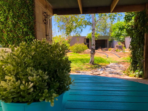 Inglenook Cottage - Hervey Bay Accommodation 28