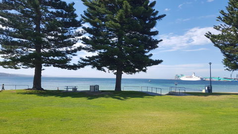 Aart Apartments - Tourism Hervey Bay 2