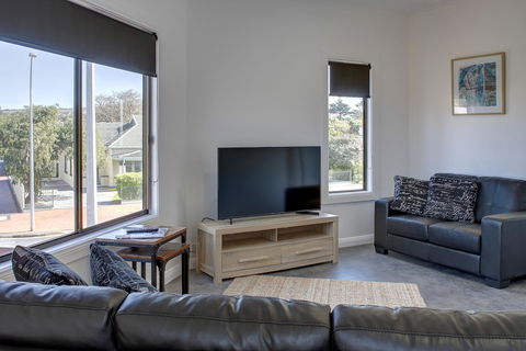 Aart Apartments - Tourism Hervey Bay 26