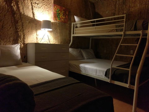 Zen Underground B&B - Hervey Bay Accommodation 12