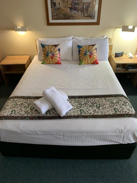 Cumberland Motor Inn - Hervey Bay Accommodation 4