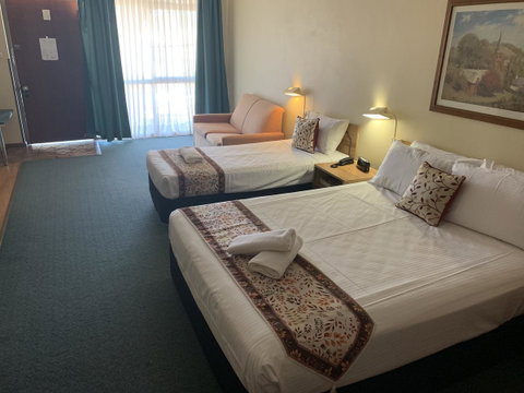 Cumberland Motor Inn - Hervey Bay Accommodation 21