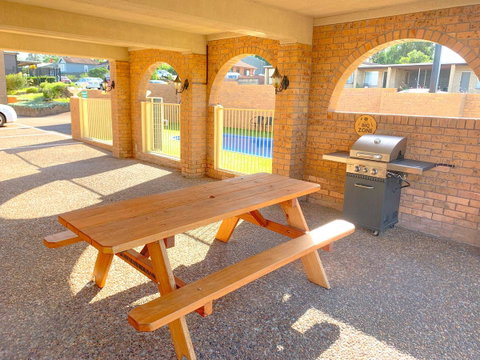 Cumberland Motor Inn - Hervey Bay Accommodation 8