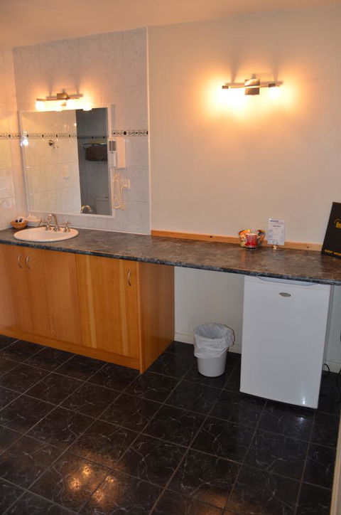 Arkana Motor Inn & Terrace Apartments - Tourism Hervey Bay 37