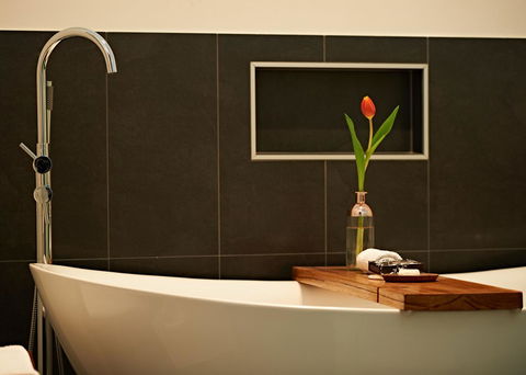 Barossa Bed & Breakfast - Hervey Bay Accommodation 6