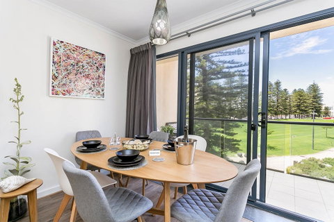 Heart Of Glenelg BnB - Hervey Bay Accommodation 11
