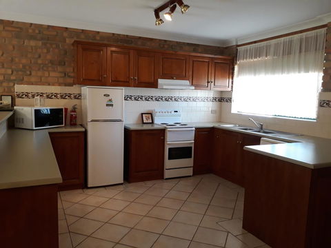 Acacia Apartments - Tourism Hervey Bay 3