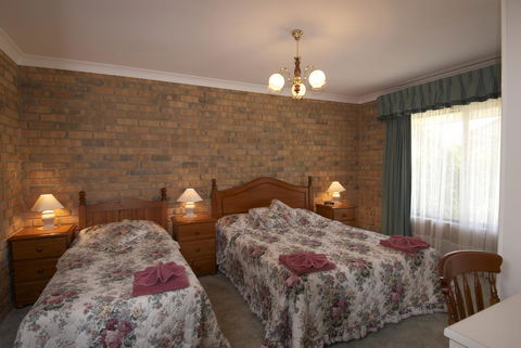 Acacia Apartments - Tourism Hervey Bay 13