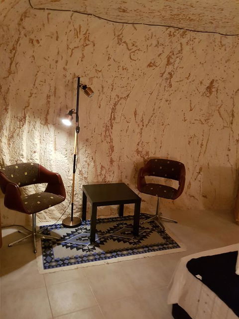 Underground Gem - Hervey Bay Accommodation 9