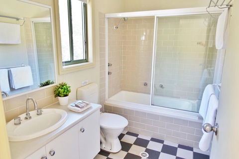 SkyView Villa - Tourism Hervey Bay 11