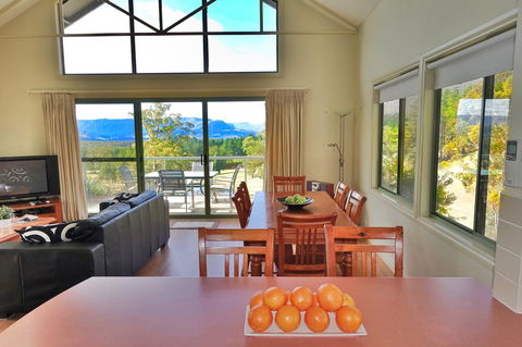 SkyView Villa - Tourism Hervey Bay 15