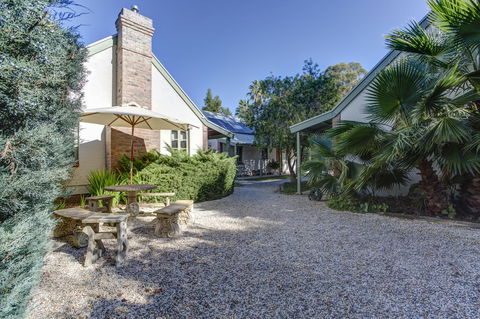 Tanunda Cottages - Hervey Bay Accommodation 8