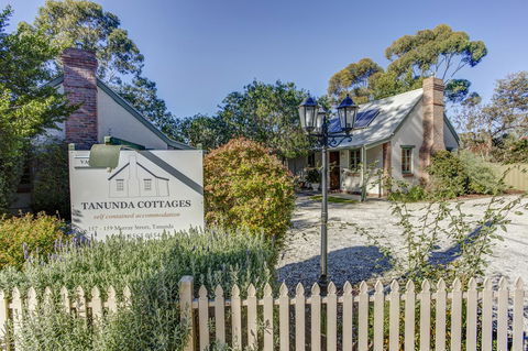 Tanunda Cottages - Hervey Bay Accommodation 0
