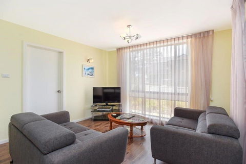 The Dolphins Beachfront Apartments - Tourism Hervey Bay 17