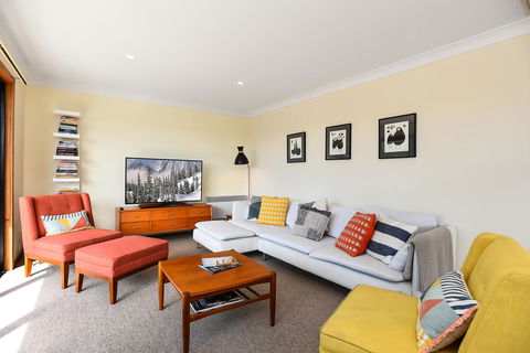 Port Of Call - Port Willunga - C21 SouthCoast Holidays - Tourism Hervey Bay 12