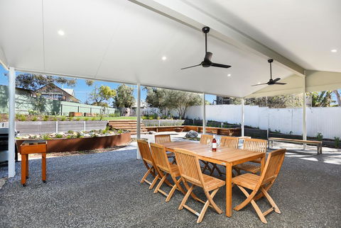 Port Of Call - Port Willunga - C21 SouthCoast Holidays - Tourism Hervey Bay 0