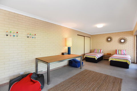 Port Of Call - Port Willunga - C21 SouthCoast Holidays - Tourism Hervey Bay 21