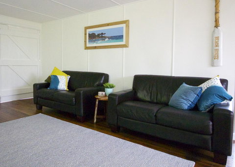 Boatsheds - Hervey Bay Accommodation 2