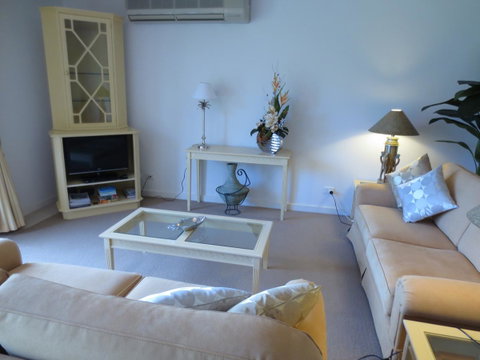 Lights Landing Apartments - Hervey Bay Accommodation 6