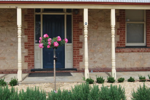 Jacaranda Cottage - Tourism Hervey Bay 1