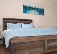 Smugglers Inn Studio Apartments - Tourism Hervey Bay