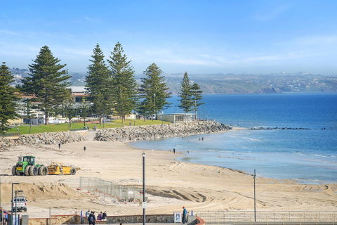 Pier Luxury Apartments - Hervey Bay Accommodation 20