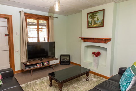 Rivergum Cottages Gawler Barossa Region - Hervey Bay Accommodation 24
