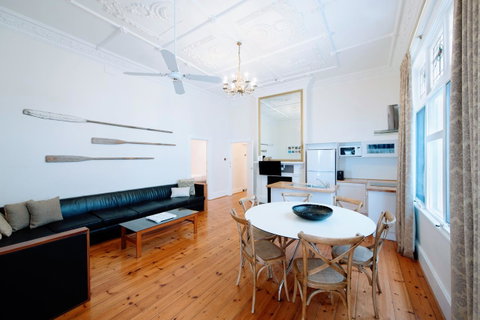 Seawall Apartments - Hervey Bay Accommodation 12