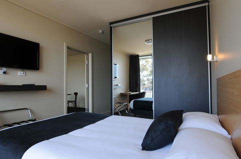 Mansfield Park Hotel - Tourism Hervey Bay 15