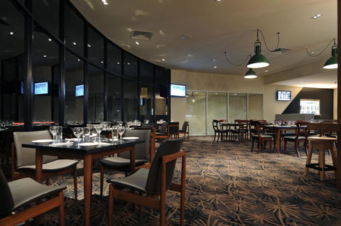 Mansfield Park Hotel - Tourism Hervey Bay 3