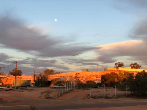 Aussie Opal Diggers Outback Retreat-Undergound - Hervey Bay Accommodation 3