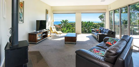 Lavina Luxury Beach House - Hervey Bay Accommodation 41