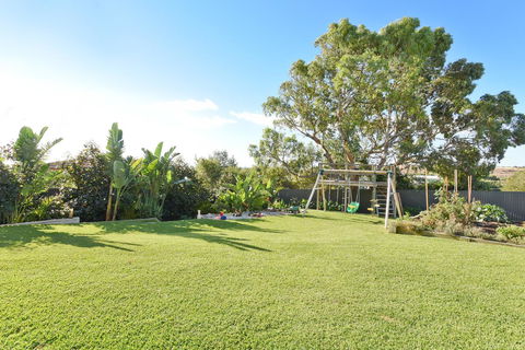 Lavina Luxury Beach House - Hervey Bay Accommodation 4