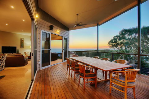 Lavina Luxury Beach House - Hervey Bay Accommodation 12